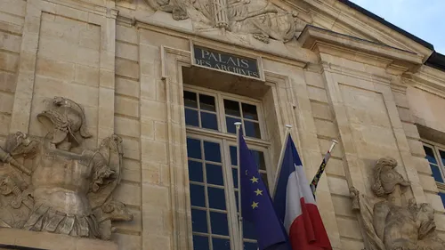 Les récits de jeunes immigrés dans une exposition aux archives de...